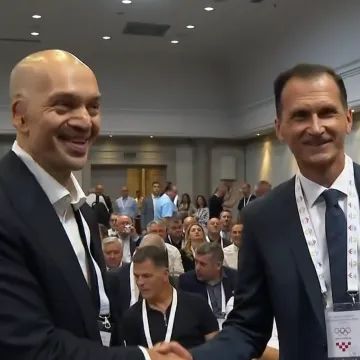 Tajno glasovanje pokazalo drukčiji omjer snaga: Nisu se svi pojavili, pa ni Grabar-Kitarović