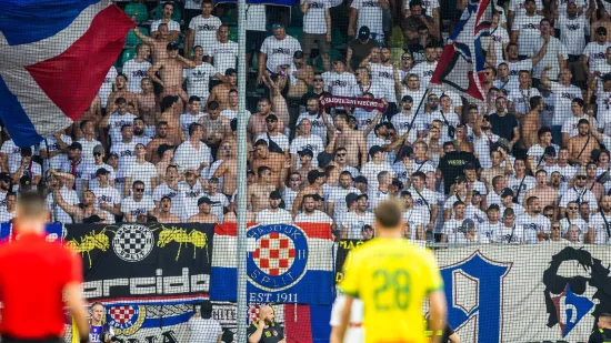 Pogledajte kako je Torcida ispratila igrače Hajduka nakon tragedije na Cipru