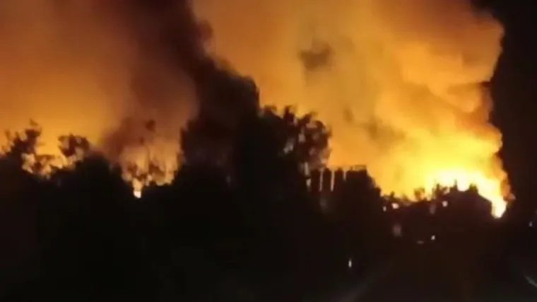 Važno upozorenje zbog velikog požara otpada: 'Zatvorite prozore, stavite masku na lice'