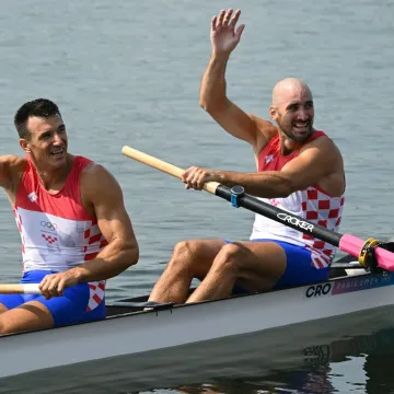 Sinkovići iscrpljeni stigli do europske bronce: 'Bolje od ovoga jednostavno nije moglo'
