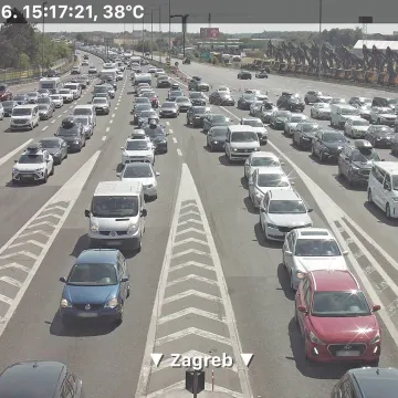Pogledajte gdje su najveće gužve: Kolone na autocestama protežu se kilometrima
