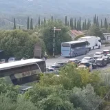 Totalni kaos na jugu Hrvatske, aktiviran Stožer civilne za&scaron;tite: 'Ljudi su ludi, čekaju 28 sati'