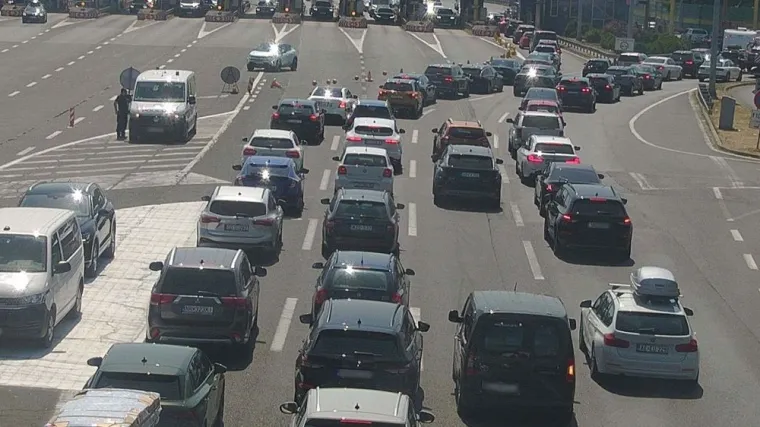 HAK objavio nove podatke: Zastoje i gužve prema moru, na A1 prometna nesreća