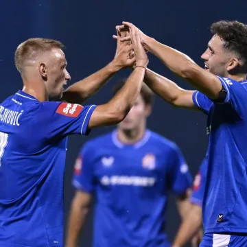 Premierliga&scaron; poslao ponudu za Dinamovca, ali su je Modri glatko odbili