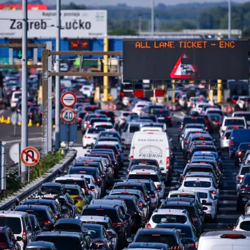 Znamo koliko je vozila pro&scaron;lo kroz Lučko, a vozači dobili savjet kada treba putovati