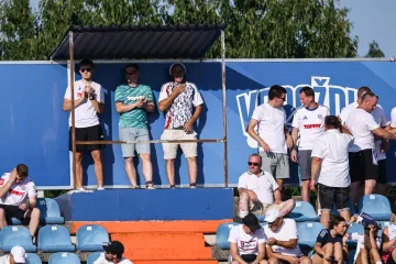 Kome treba more uz ovakve varaždinske ljepotice? Na paklenim vrućinama odjeća samo smeta