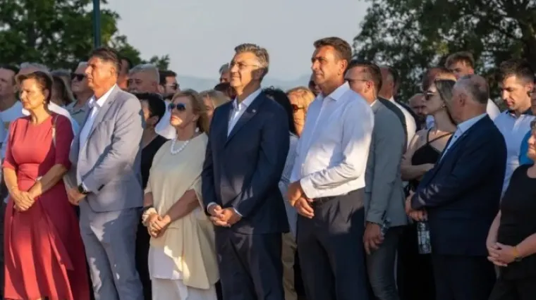Plenković o kolapsu na jugu Hrvatske: 'To su mahom albanski državljani. Apeliram za strpljenje'