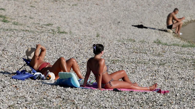 Hrvatska 'gori'! U jednom mjestu već izmjereno 30,2 &deg;C