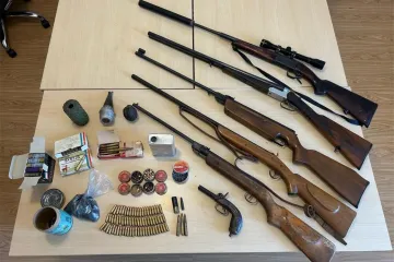 Policija kod 61-godi&scaron;njaka prona&scaron;la čitav arsenal oružja, ali tu nije bio kraj iznenađenjima