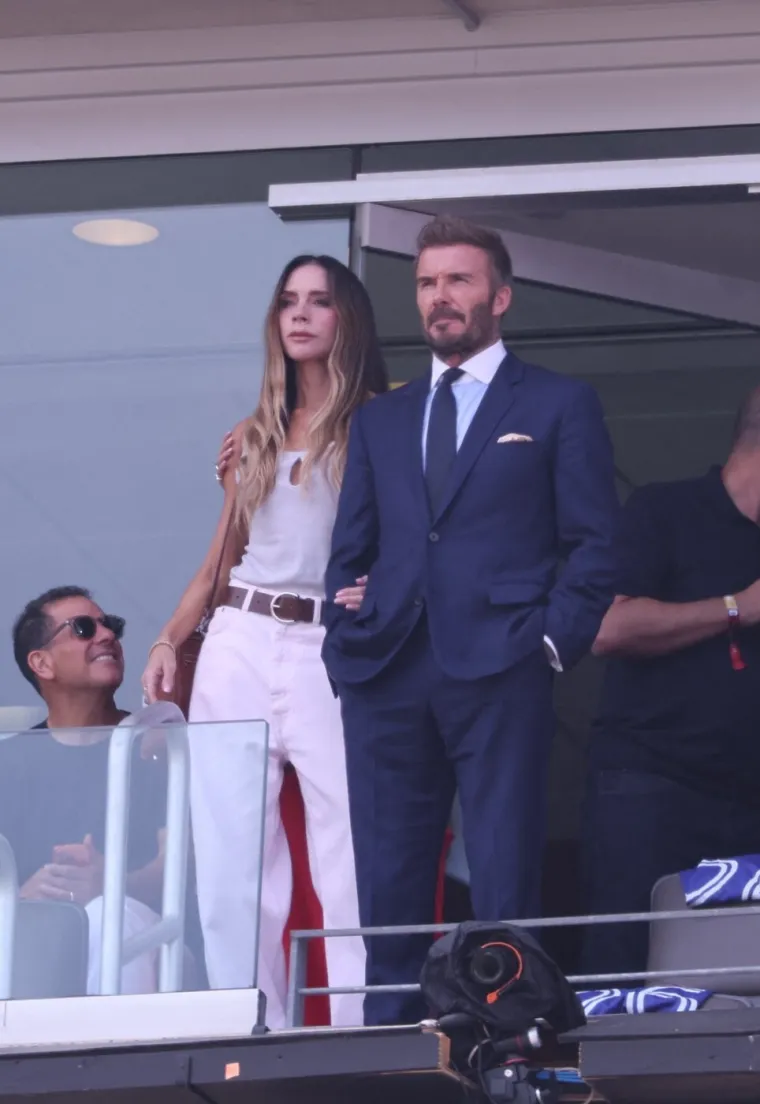 David i Victoria Beckham za dlaku izbjegli susret sa sinom Brooklynom usred obiteljske svađe