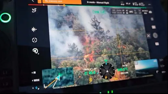 Požar u zaleđu Opatije: Vatrogascima na nepristupačnom terenu pomaže dron