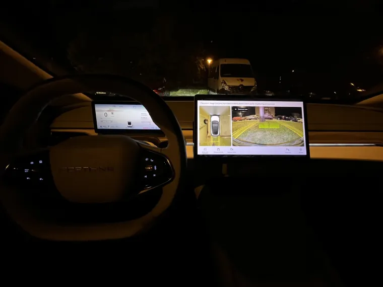 Ne sjećamo se kad je neki automobil plijenio ovoliko pažnje na cesti: A cijena izaziva nevjericu