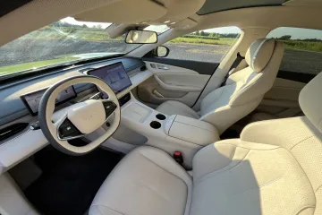 Zaustavljali su nas na ulici i s odu&scaron;evljenjem svi pitali isto: 'Koji je ovo auto?'
