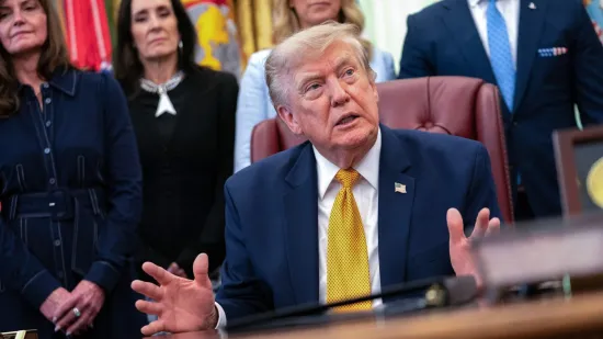 Neočekivan potez Trumpa! Kritičari upozoravaju: 'Otvara prostor za jačanje Kine i Rusije'