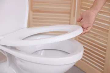 WC daska vam se pomiče? Vodoinstalater predlaže učinkovitu metodu koja će je učvrstiti