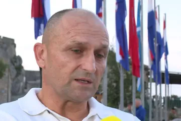 Emotivni Anu&scaron;ić u Kninu: 'Kao vojniku, žao mi je &scaron;to nisam sudjelovao u Oluji'