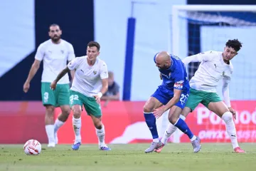 Dinamo u sjajnoj atmosferi dominira i lovi LP: Sopićevi Litavci se žestoko brane
