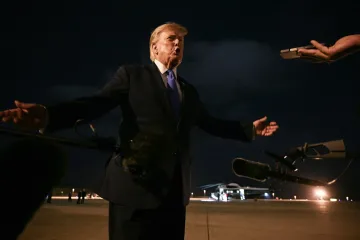 Donald Trump: 'Hormu&scaron;ki tjesnac otvorit će se vrlo brzo ili slijedi težak udarac'