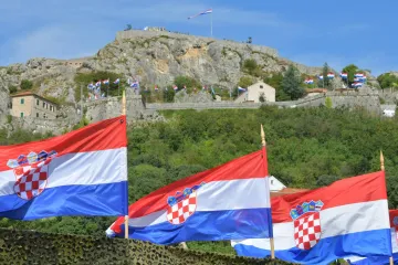 Od balvan revolucije do poraza okupatora: Hrvatska danas slavi 31. obljetnicu Oluje