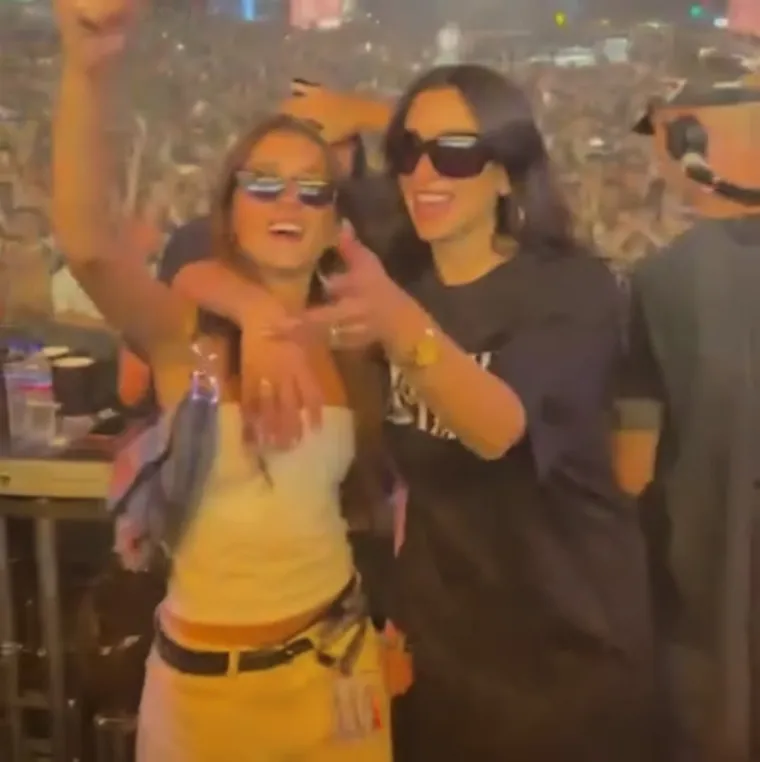 Svi su gledali pozornicu, a Dua Lipa među publikom: Prizor iz Pri&scaron;tine odu&scaron;evio fanove