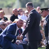 Čovjek koji je sjedio između Milanovića i Plenkovića ima poruku za 'hu&scaron;kače' iz Srbije