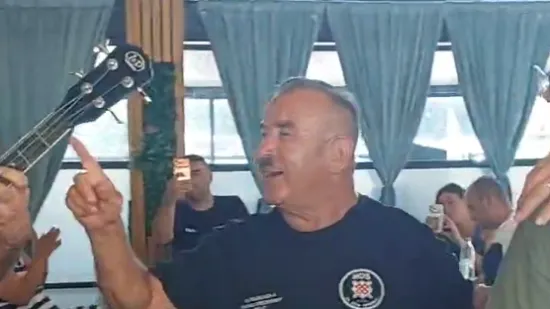 Skejo i HOS-ovci usred Knina pjevali usta&scaron;ku budnicu: Ima i snimka, ali su je obrisali
