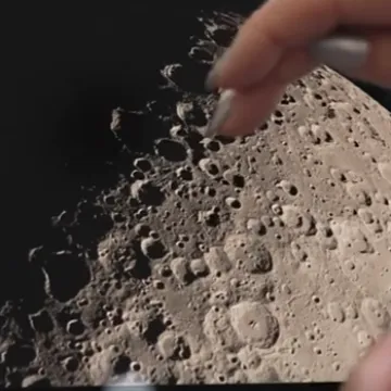 Raketa veličine autobusa zabila se u Mjesec brzinom od 8690 km/h: Evo &scaron;to je ostalo iza udara