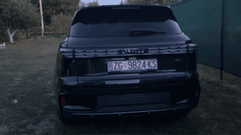 Ovaj SUV nudi premium osjećaj i gene Volva, a cijena? Tjera na ozbiljno razmi&scaron;ljanje