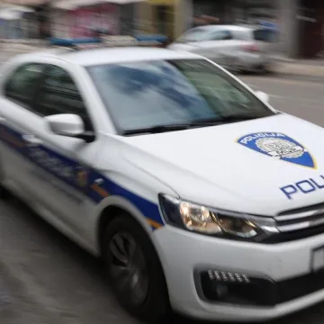 Obračun u Istri: Pred djecom mlatili dvojicu mu&scaron;karaca, jedan izvadio pi&scaron;tolj i opalio