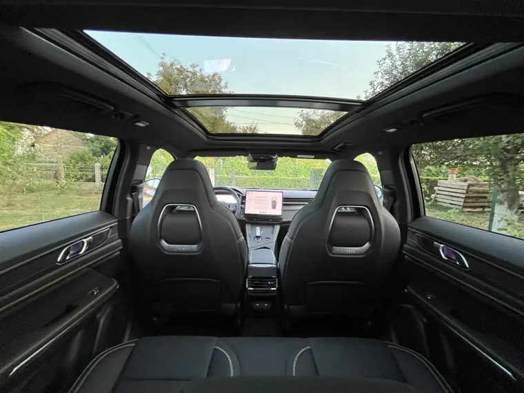 Ovaj SUV nudi premium osjećaj i gene Volva, a cijena? Tjera na ozbiljno razmi&scaron;ljanje