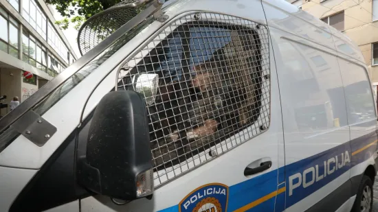 Krenuo s paketima kokaina prema Srbiji, dohvatili ga na Bajakovu