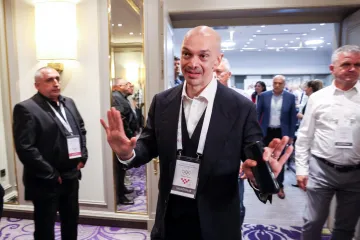Novo Vijeće HOO-a razrije&scaron;ilo Krajača i dosada&scaron;nje direktore ureda