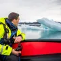 Arktik u opasnosti: Otapanje leda prijeti polarnim medvjedima, snimljeni na kamenom tlu