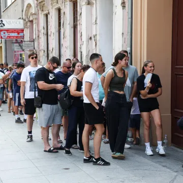 Krenula prodaja ulaznica za Thompsonov koncert u Vukovaru: Pogledajte redove