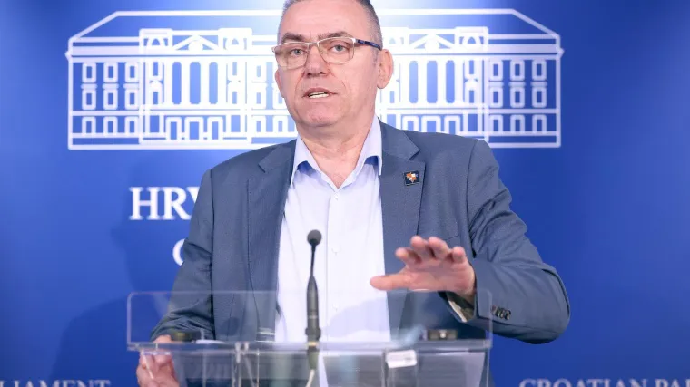 Ćipe odgovorio Pupovcu nakon izvanredne presice: 'Jezivo je ono &scaron;to se događa u Zagrebu'