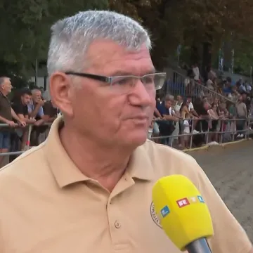 Iznenadni pljusak odgodio početak spektakla u Sinju: 'Spremni smo za sva iznenađenja'
