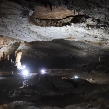Vani nesnosne vrućine, unutra samo 11 stupnjeva: Turisti otkrili idealan bijeg