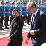 Kakav susret! Zelenski i Vučić pozirali na crvenom tepihu, a jedan detalj svima je upao u oči