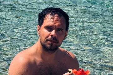 More, lubenica i omiljena plaža u Splitu: Ovako ljeto provodi zvijezda 'Divljih pčela'