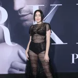 Mlađa sestra Miley Cyrus pala na pozornici ba&scaron; tijekom pjesme 'Sve pada'