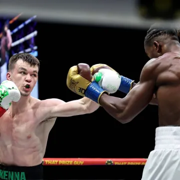 Dublin je gorio: Walsh pro&scaron;ao kroz pakao, a McKenna osvojio pojas svjetskog prvaka