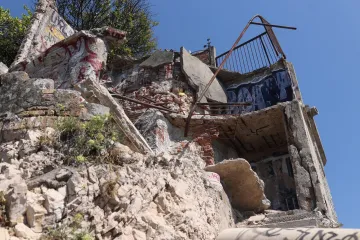 Uru&scaron;io se balkon vile na kojem su stajali: Doznajemo stanje maloljetnika ozlijeđenih u Rijeci