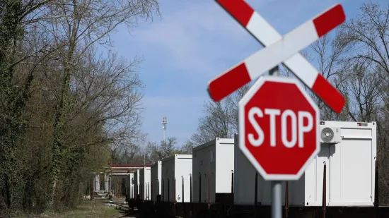 Oglasili se iz HŽ Carga: 'Strojovođa koji je danas pro&scaron;ao kroz crveno - udaljen s radnog mjesta'