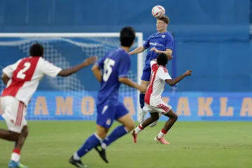 Dinamo ostao bez trofeja na opro&scaron;taju od Maksimira, te&scaron;ka ozljeda zasjenila finale