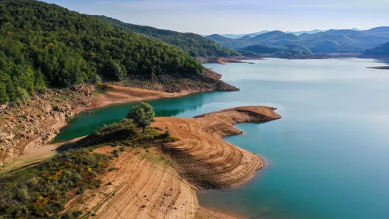 Voda skriva nevjerojatnu priču: Ispod povr&scaron;ine ovog ličkog jezera krije se cijelo selo
