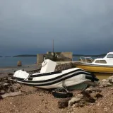 Četvero nautičara zapelo kod Dugog otoka: Kapetanija krenula u noćnu akciju
