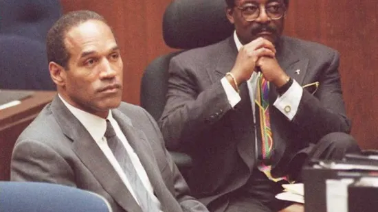 Krvavi tragovi, ubojstvo i bijeg pred kamerama: O. J. Simpson i slučaj koji je zaludio Ameriku