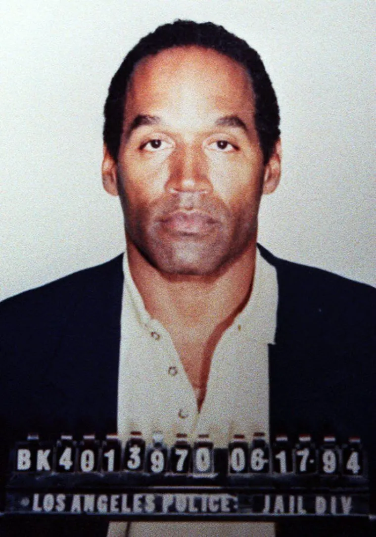 Krvavi tragovi, ubojstvo i bijeg pred kamerama: O. J. Simpson i slučaj koji je zaludio Ameriku