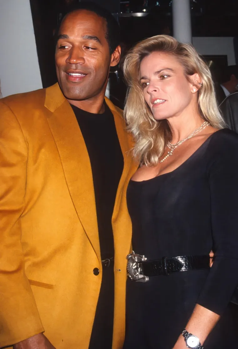 Krvavi tragovi, ubojstvo i bijeg pred kamerama: O. J. Simpson i slučaj koji je zaludio Ameriku