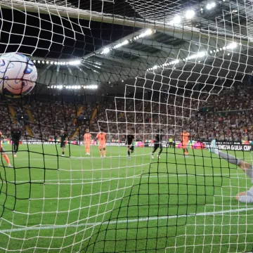 Nottingham Forest ove sezone puca na veliko: U '&scaron;umu' je stiglo veliko pojačanje